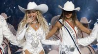 BLUE IVY AND BEYONCE SHARE THE STAGE DURING TEXANS-RAVENS HALFTIME SHOW