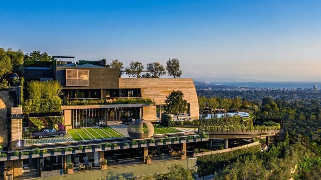 $125million mega-mansion from TV's Succession destroyed in LA fires