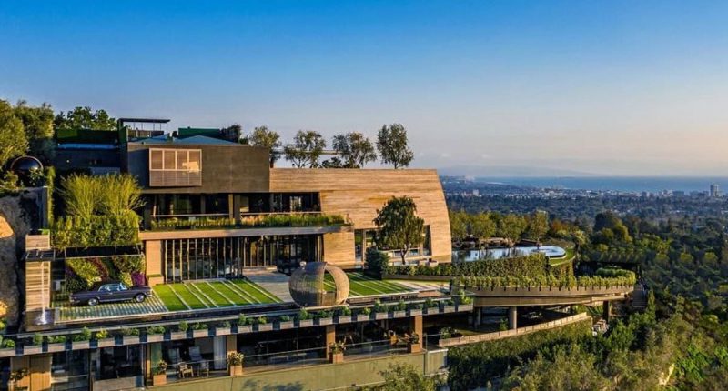 $125million mega-mansion from TV's Succession destroyed in LA fires