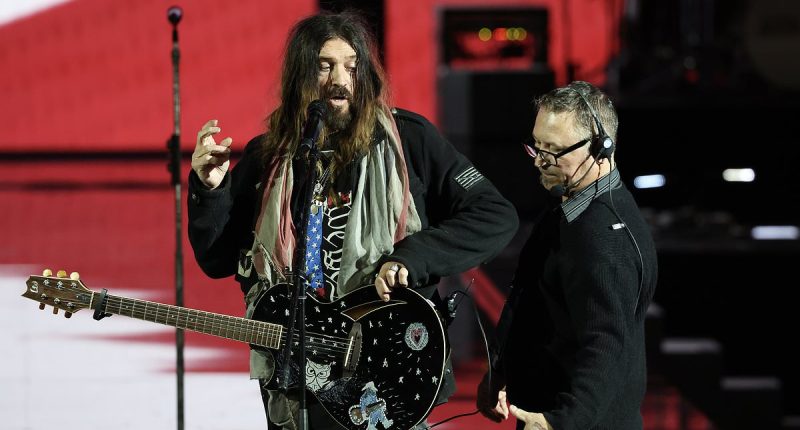 Billy Ray Cyrus SLAMMED over his Donald Trump inaugural performance