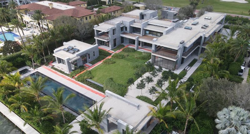 Brady looking to sell 'Billionaire Bunker' Florida mansion for $150m