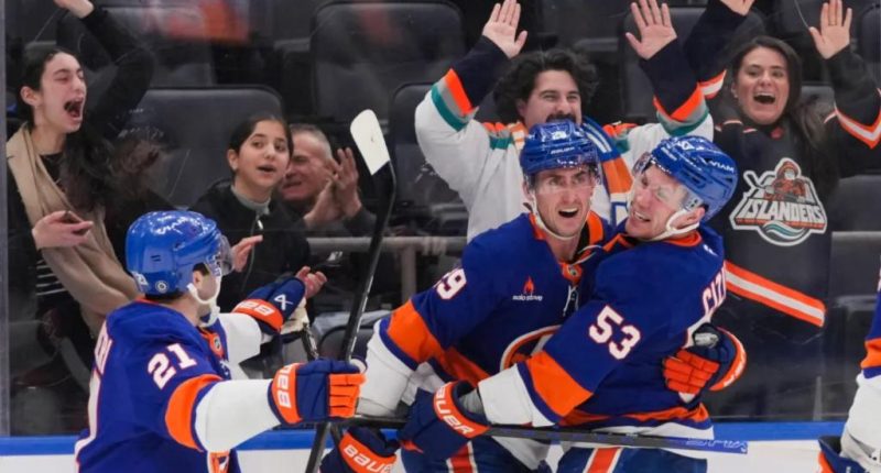 Brock Nelson's OT goal leads Islanders to win over Hurricanes