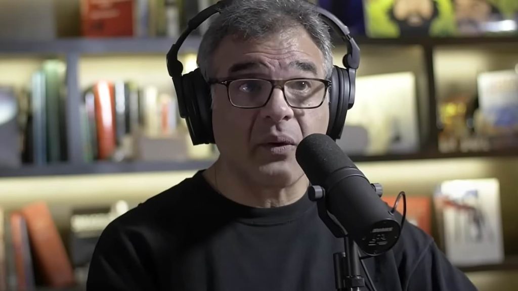 CIA operative reveals mental disorder agency 'actively seeks to hire'