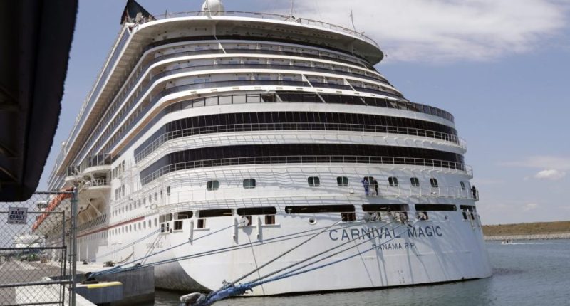 Cruise ship stomach bug illnesses hit 12-year high: CDC