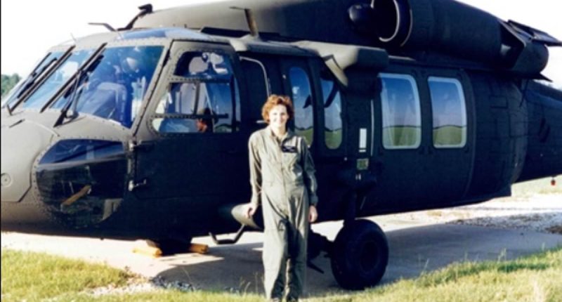 Ex-Black Hawk pilot's three issues she thinks caused DC air crash