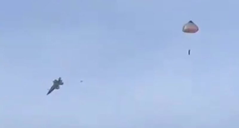 F-35 fighter jet crashes and explodes into flames at  Air Force Base