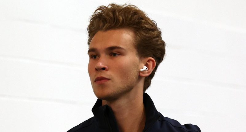 Figure skater denies report he was on plane that crashed in Washington