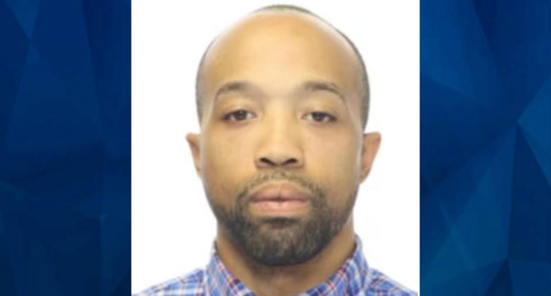 Georgia Deputies Hunt Man Who Stabbed Off-Duty Copy After Car Crash