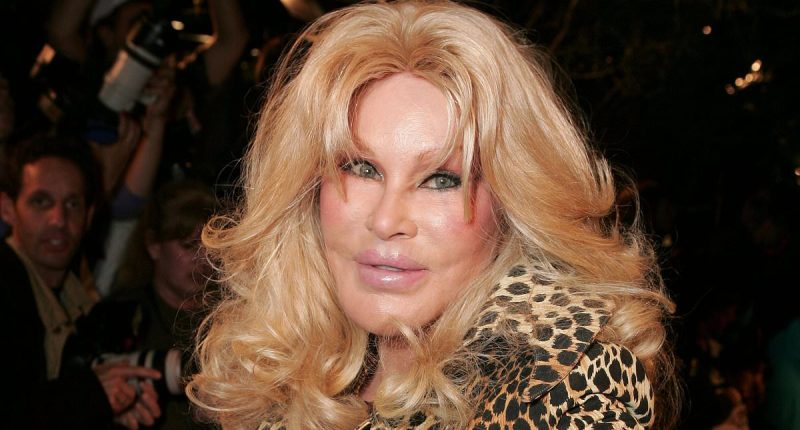 How did 'Catwoman' Jocelyn Wildenstein lose all her billions