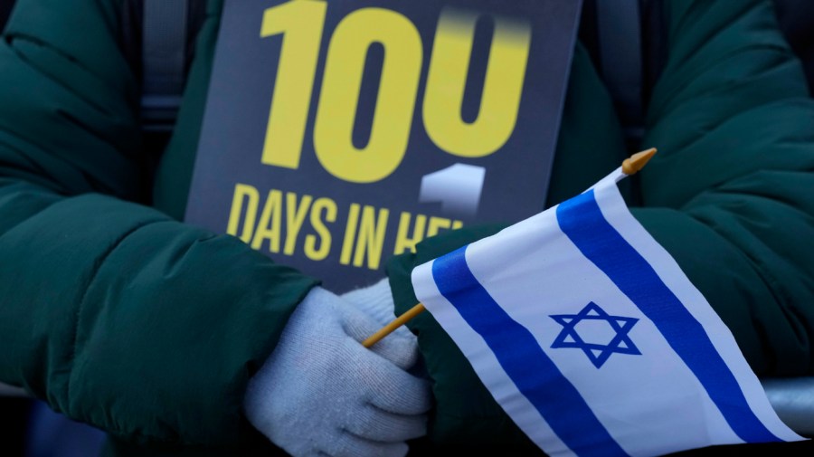 Israeli American hostage father says he has ‘immense gratitude’ for Trump team after ceasefire deal