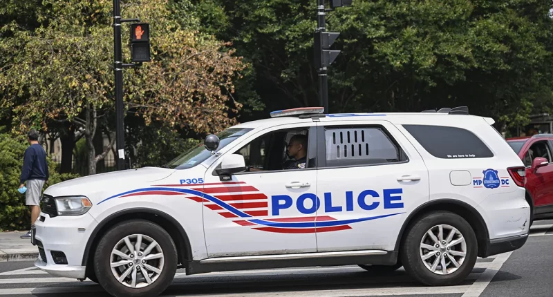 Man acted as 'human shield' for girlfriend during D.C. carjacking, shot 5 times