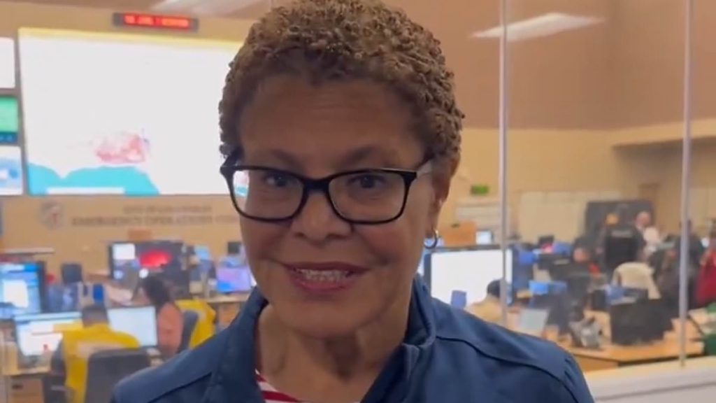 Mayor Karen Bass slammed for smirking in latest 'tone-deaf' speech