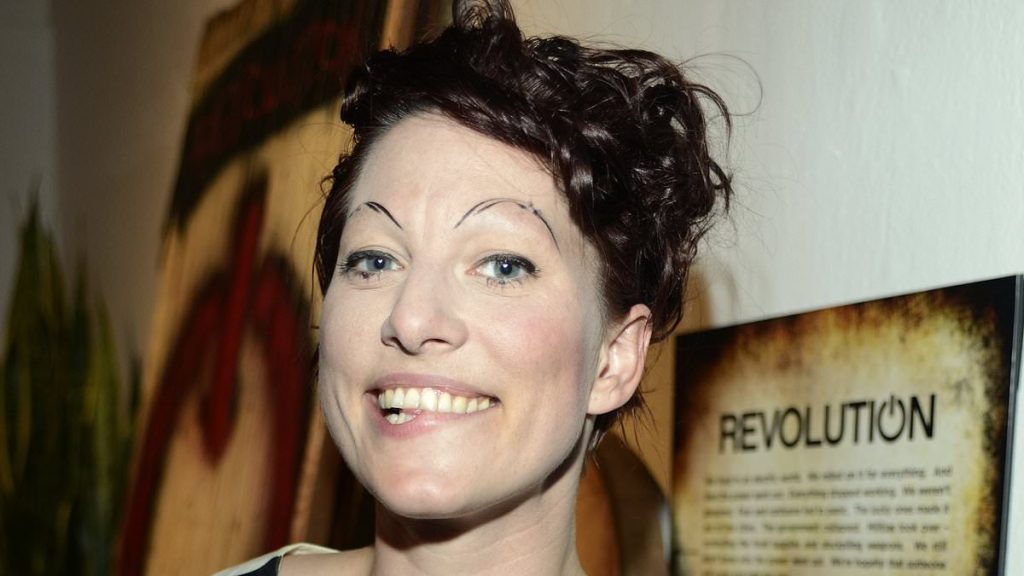 Neil Gaiman's ex-wife Amanda Palmer speaks out on 'rape scandal'