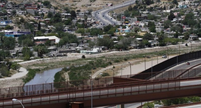 New migrant caravan heads toward US as Trump return draws closer