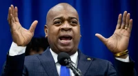 Newark mayor says ICE agents raided 'without warrant,' violated Constitution