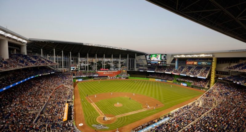 Outdoor hockey is coming to Florida. The NHL will have games in Miami and Tampa next season