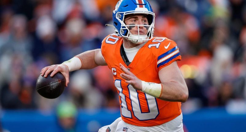 Pick against the spread for Sunday's and Monday's Wild Card Round action