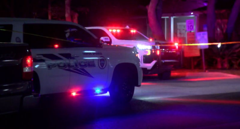 Police: 1 dead after shooting in Tarpon Springs; multiple suspects at large