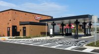 Raising Cane’s expands with grand opening in Lutz