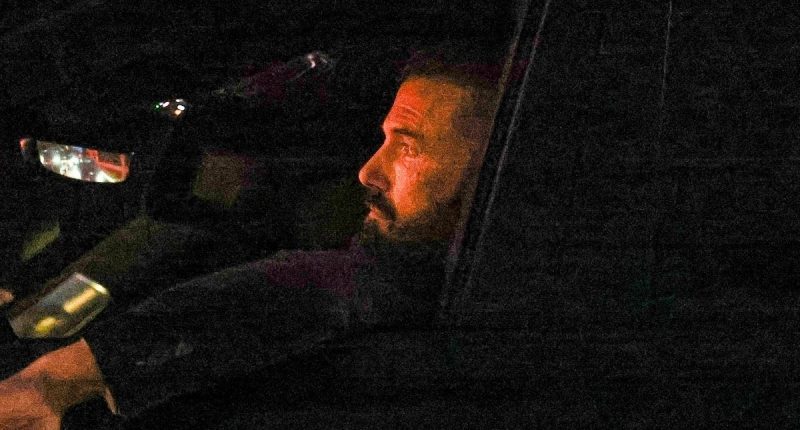 Shocked Ben Affleck returns home as Pacific Palisades fire approaches