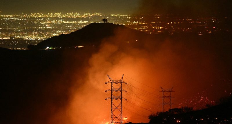 Southern California Edison sued for  'sparking deadly LA fire'