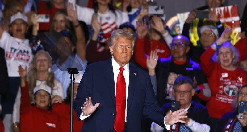 Spy chief issues chilling warning to Trump over top Cabinet pick