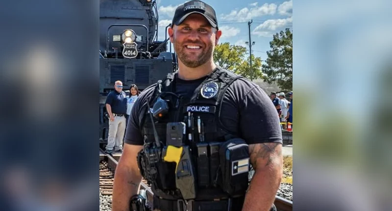 Texas police officer, an Army veteran, killed in line of duty during car chase