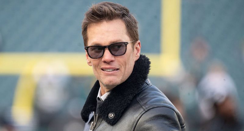 Tom Brady hires private security to protect his LA mansion