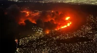 United Airlines passenger that landed at LAX recalls harrowing bird's-eye view of raging wildfire