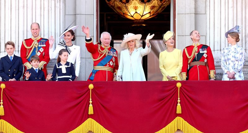 Why Kate needs to put HER family, not The Family first in 2025