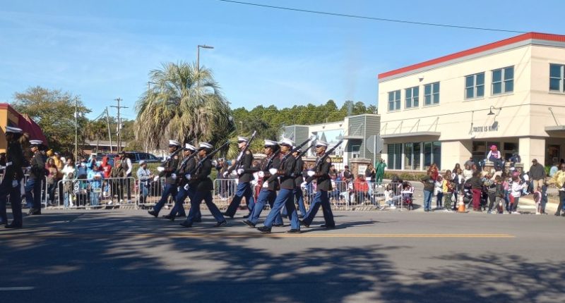 'It's tradition': Residents share what MLK Day parade means to community