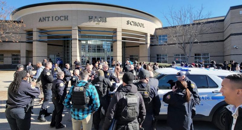 2 wounded in shooting at Nashville high school, police say