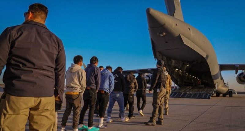 80 Guatemalan migrants deported from Biggs Army Airfield