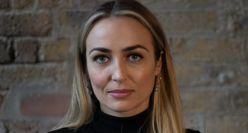 'A honeypot for hackers': Privacy campaigners' fury over plans for new digital wallet that will store driving licences, passports and even facial recognition data in a government app on mobile phones