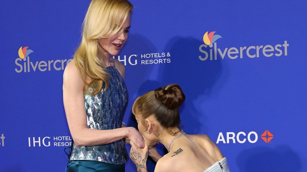 Ariana Grande and Nicole Kidman share sweet red carpet moment