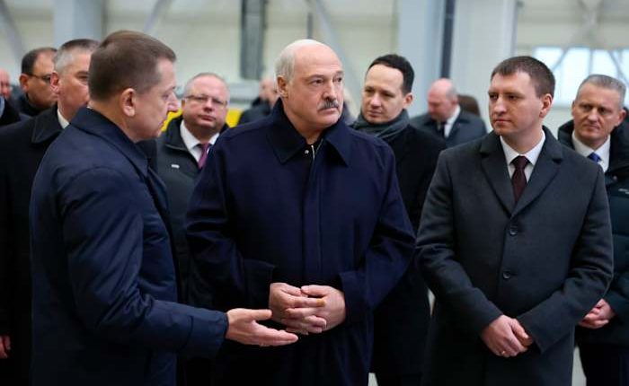 Belarus strongman set to win a 7th term in an election the opposition calls a farce