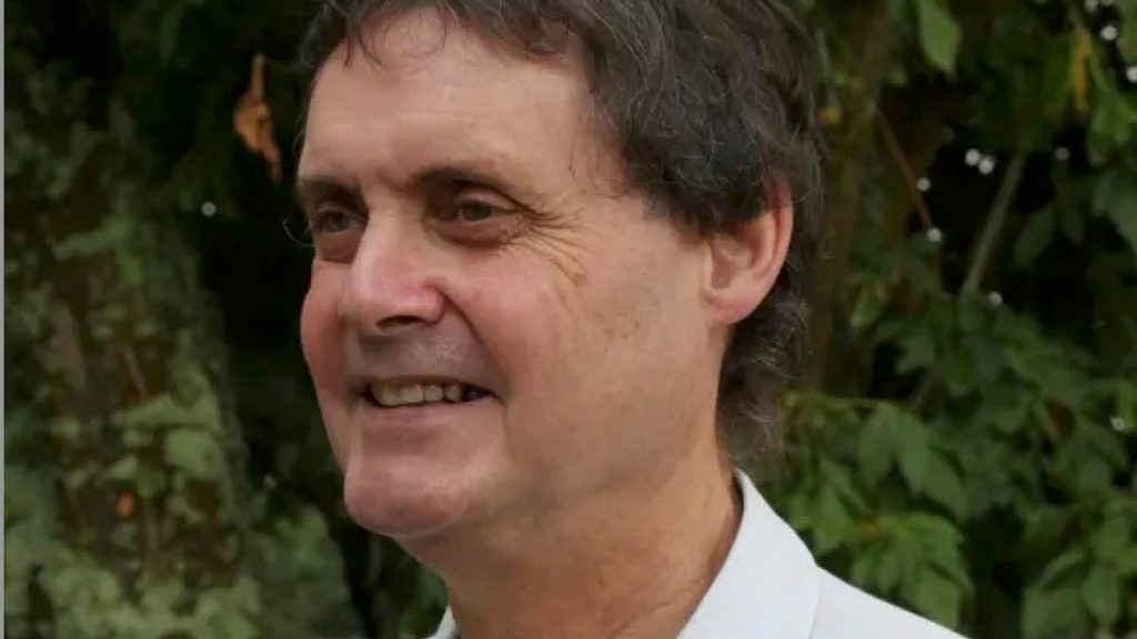 Beloved New Zealand music icon dies just days after 70th birthday