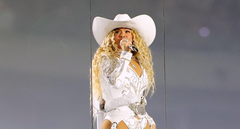 Beyonce Postpones Announcement Amid L.A. Fires