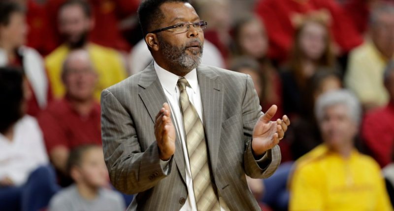 Broadnax retires as Savannah State Men’s Basketball head coach