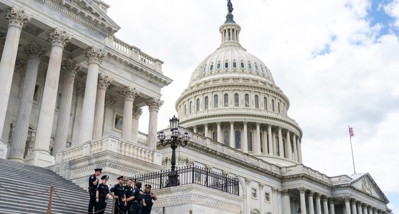 Capitol Police arrest man with Molotov cocktails allegedly targeting GOP politicians 