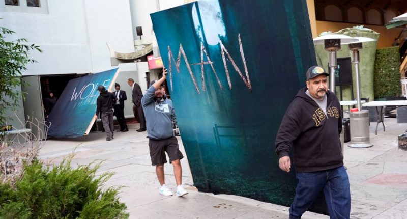 Celebrities among those who lost homes as devastating Los Angeles fires