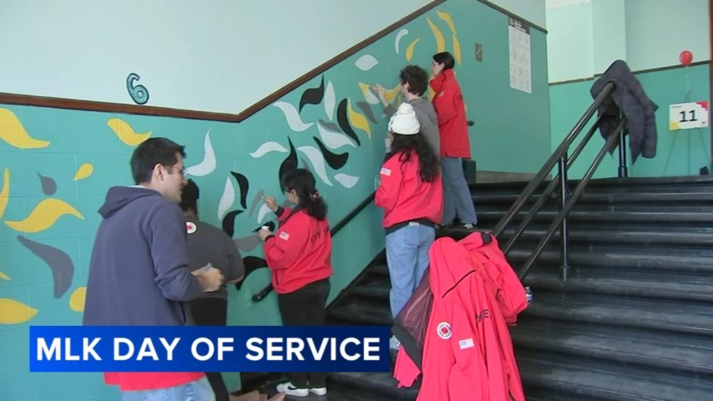 City Year Chicago Day of Service honors Rev. Dr. Martin Luther King Jr. at Orville T. Bright Elementary School in South Deering