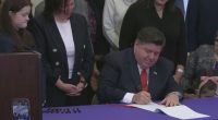 Dignity in Pay Act signed into Illinois law