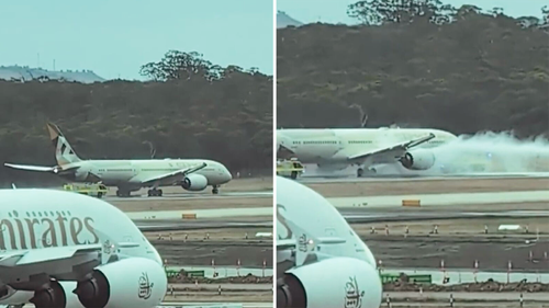 ETIHAD FLIGHT MELBOURNE AIRPORT EY461 to Abu Dhabi