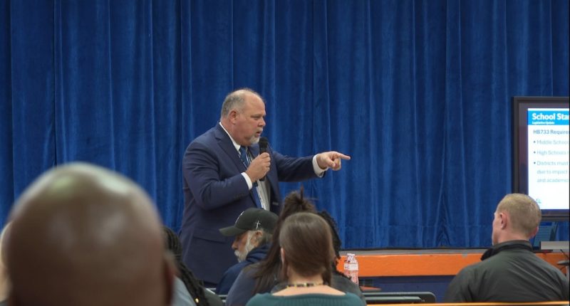 Florida schools superintendent urges parents to talk to legislators about law