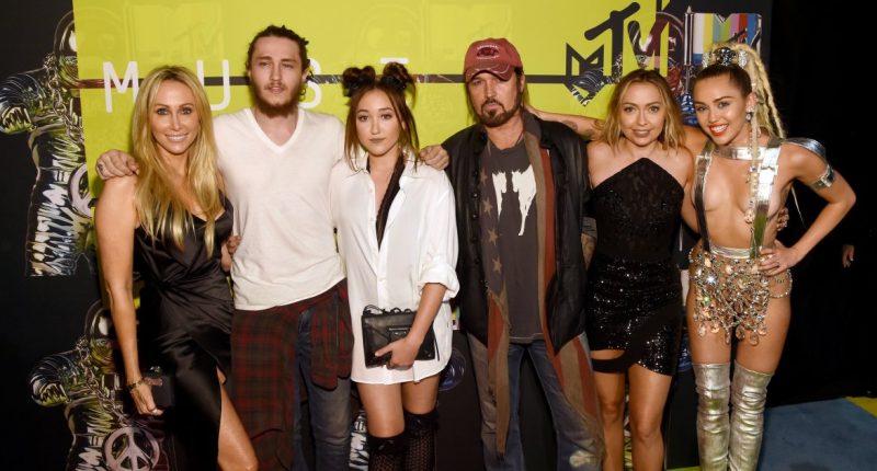 How Many Kids Does Billy Ray Cyrus Have? Meet His Family