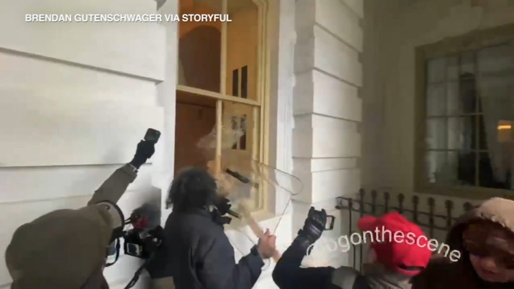 Illinois Congressman Brad Schneider recalls January 6 United States Capitol attack; defendants seek pardons from Donald Trump