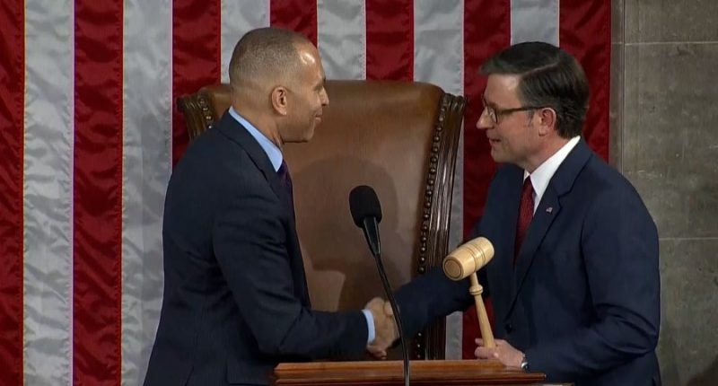 Illinois congressional lawmakers sworn in for new term in 119th Congress