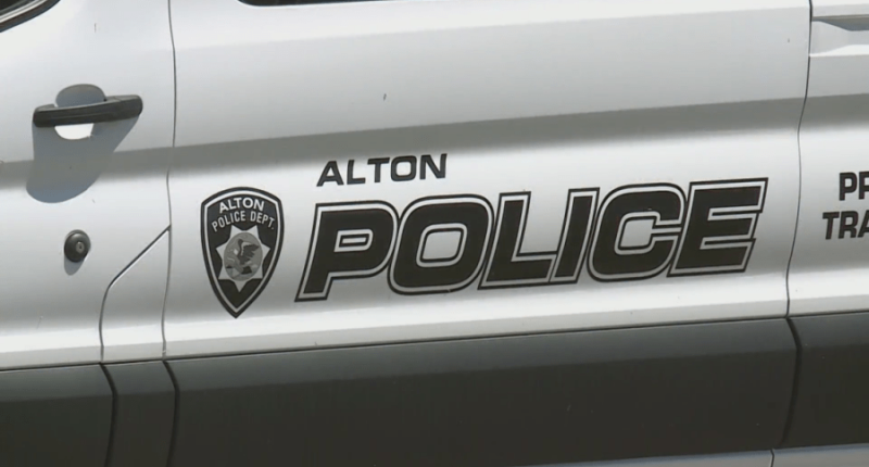 Illinois man dies after being mauled by dog inside his home