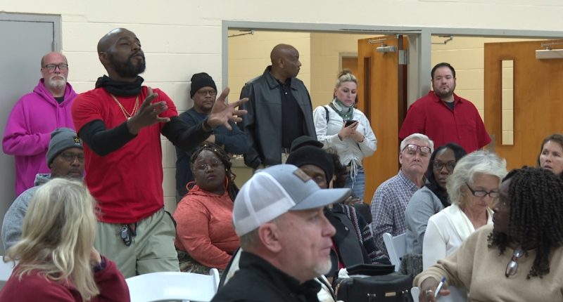 “I’m here because I care”: Dozens volunteer solutions for youth violence in Fla.